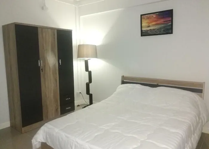 Affittacamere M802roomsbkk *